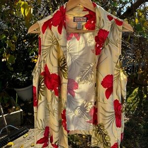 90’s sleeveless tropical button up